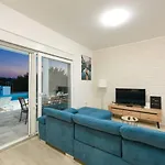 Nyaraló Anima By Interhome