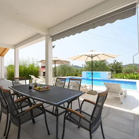 Anima By Interhome Dom wakacyjny Galovac (Zadar)