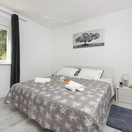 Anima By Interhome Galovac (Zadar)