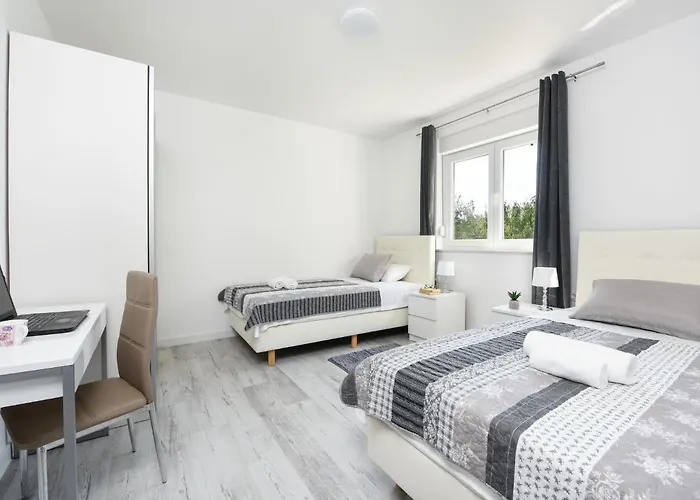 펜션 Anima By Interhome Galovac (Zadar)
